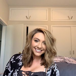 Meet your Posher, Sadie